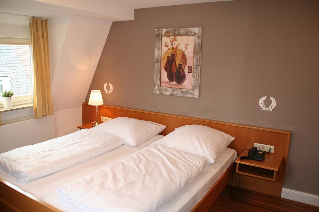 Restaurant Orakel Hotel Oberstenfeld Екстериор снимка
